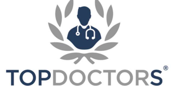 TopDoctors award winning surgeon for cataracts - Dan Lindfield Farnham Eye Care