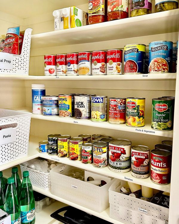 Kitchen organizing
