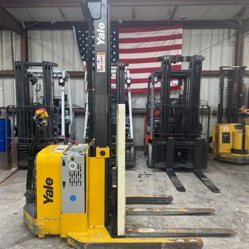 Walkie stacker, electric forklift, yale forklifts