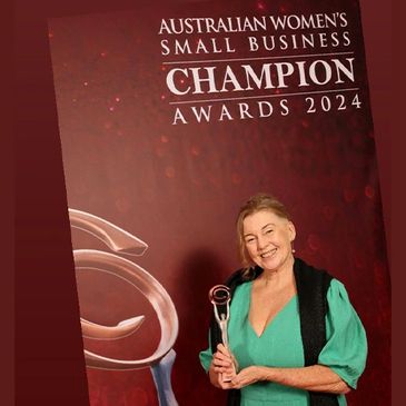 Leone Wilson winning the Australian Small Business Champion Award for Alternative Therapy