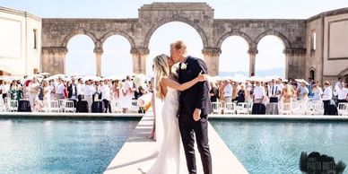 No Backdrop - Use uniquie wedding space