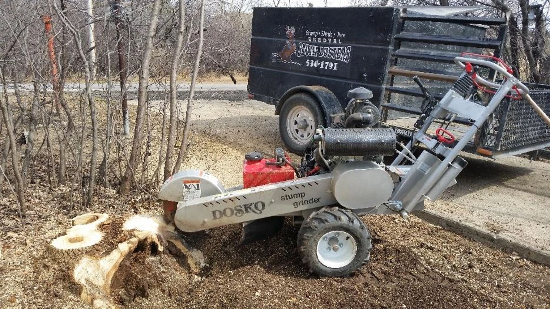 Grinding Machine used for Stumpbusers