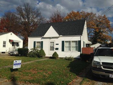 Northeast Ohio roofing and siding team upgrading home exterior