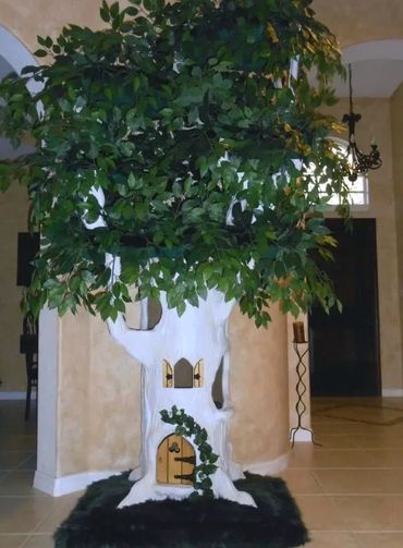 White Cat Tree with dark green base and tree tops