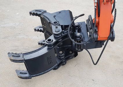 Robbie Digger Excavations Power Tilt Hydraulic Grabs Sutherland Shire Sydney