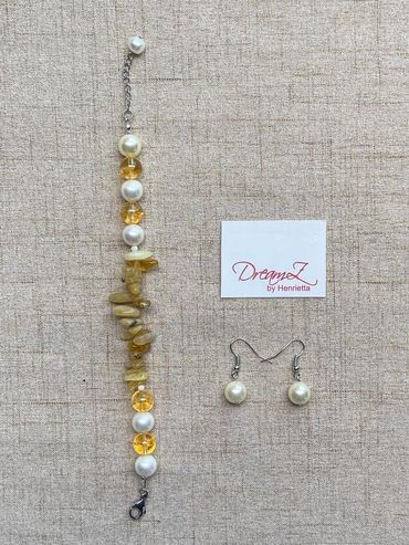 Handmade bracelet with Hematoid, Opal and Shell Pearls with Earrings.