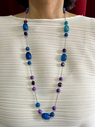 Handmade necklace with purple Mika & puffed blue oval Agate.