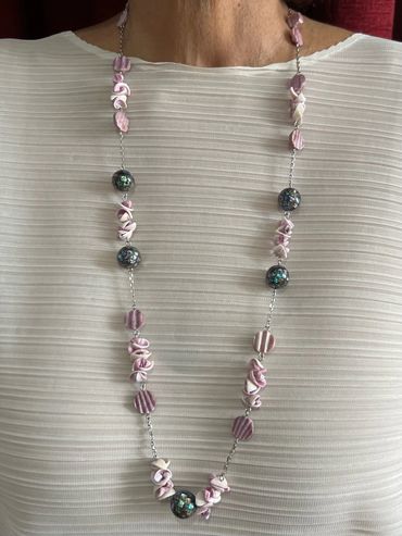 Handmade necklace
Mosaic Shell Pearl
Oyster coin Shell