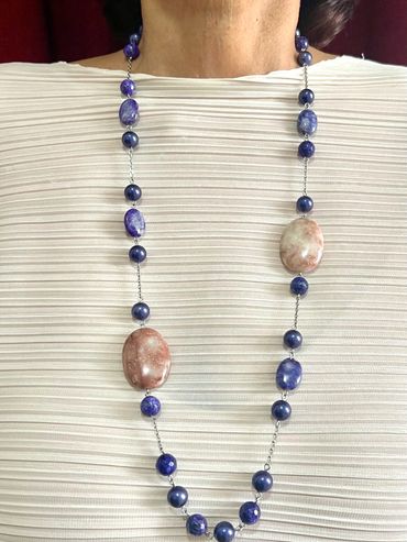 Handmade necklace
Shell Pearls
Jasper
Lepidolite