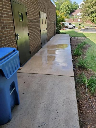 Dumpster Pressure washing in Simpsonville, SC