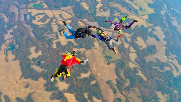 Formation skydive