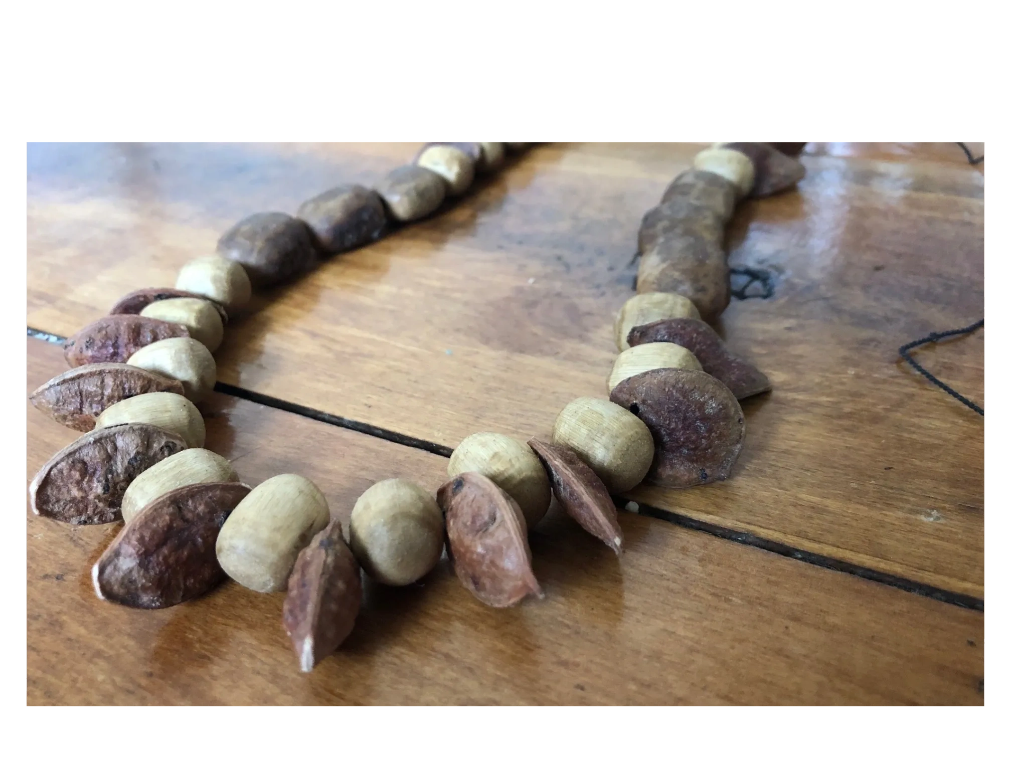 Handmade beads. Commission. Beads. Hestia. Acacia seeds. Manna Gum.
