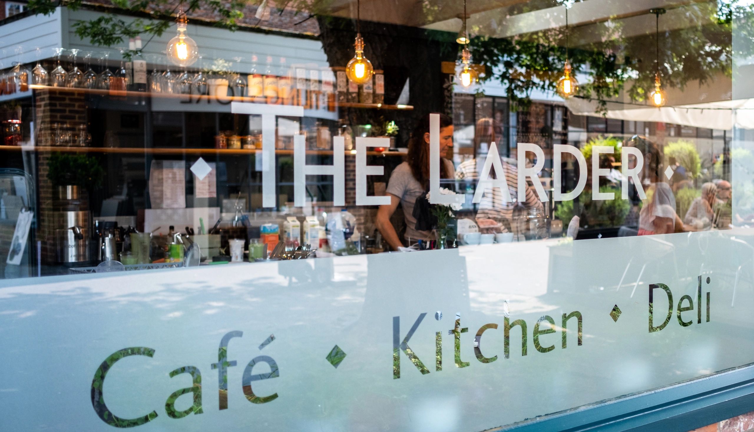 Lymington cafe with vegetarian options and great coffee