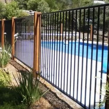 swimming pool protection fence