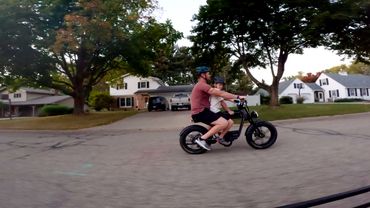 Riding Ride1Up Revv 1 with passenger