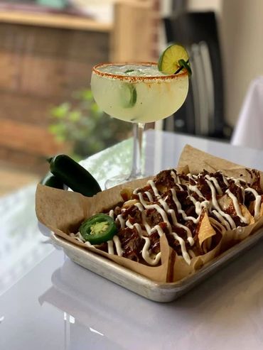 BRISKET NACHOS JALAPENO MARG