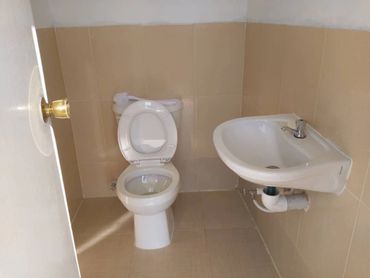 Toilette public moderne