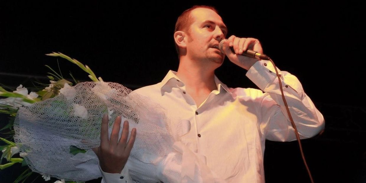 Kıvanç Öner Müziğe Ara Veriyor