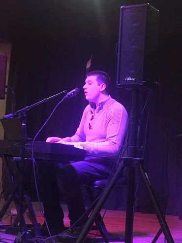 Brendan Stevens performing