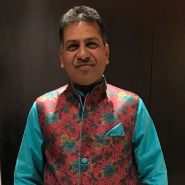 Mukesh Garg, owner Krishna trading company 4070 naya bazar