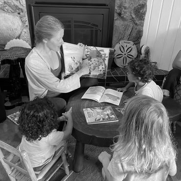 Story time with Auntie Anna.