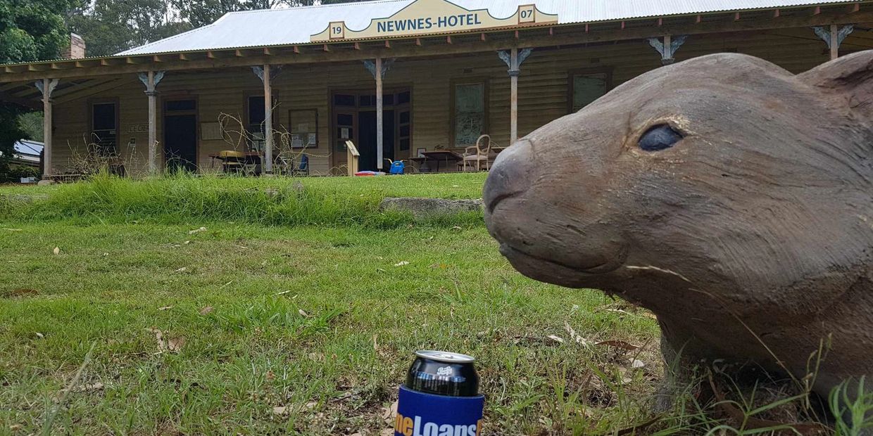 Your local mortgage broker in Lithgow visiting the Newnes Hotel