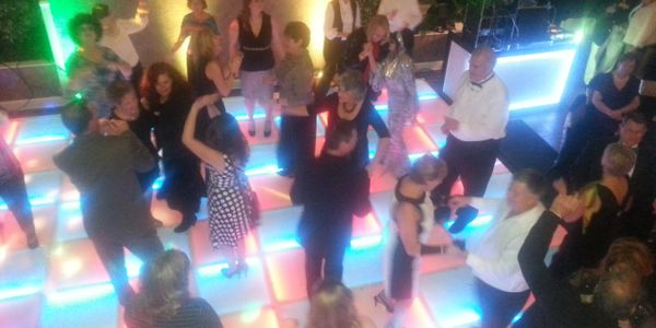 Time Warp Mobile DJ 419-722-3185