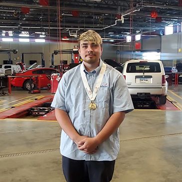Brandon Nelson from Southeast Technical College received Gold in Collision Repair Technology at the 