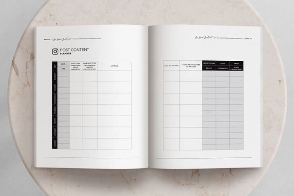 Instagram post content tracker double pages