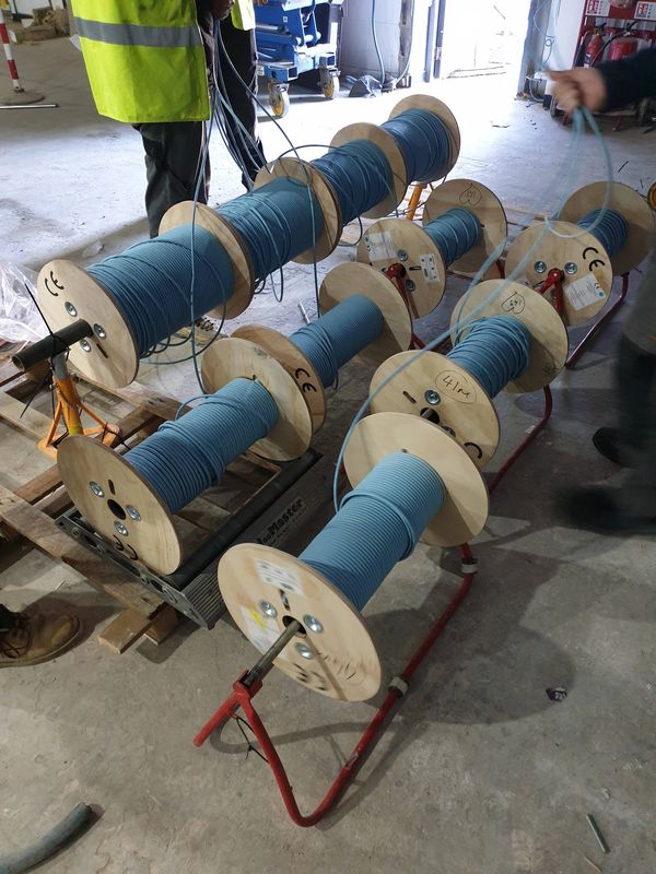 Installing cables in a refurbishment project