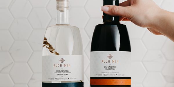 Vodka aromatisée à l'avoine odorante et crème à l'érable Alchimia
