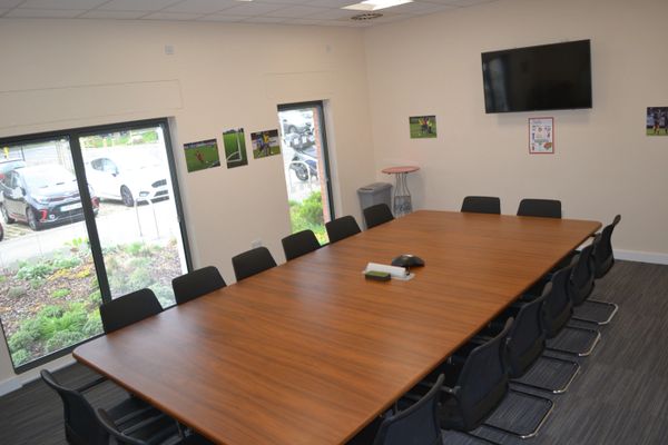 Rectory Park Board Room, Ready for any Meeting