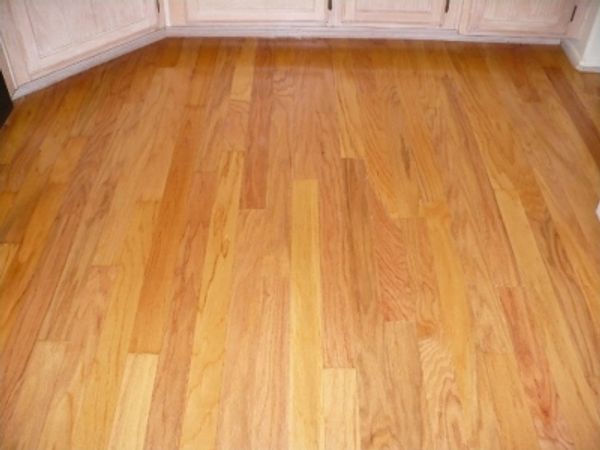Red oak engineered after sanding with polyurethane finish
