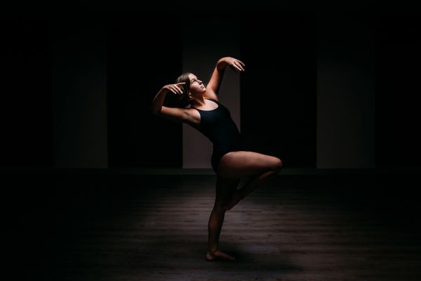 modern dance class