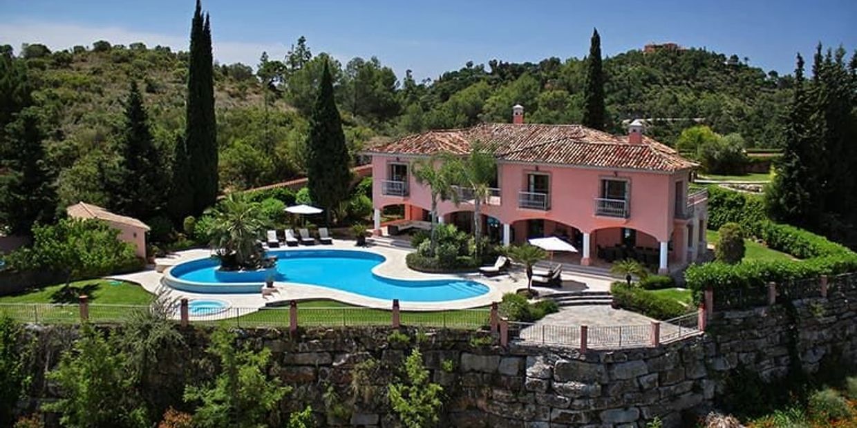 Marbella villas for sale, real estate services, property consultants, real estate agents.