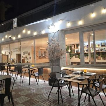 For Sale Spectacular Seaside Restaurant in marbella