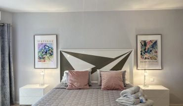FRONTLINE BEACH HOLIDAY RENTAL IN MARBELLA CENTRE