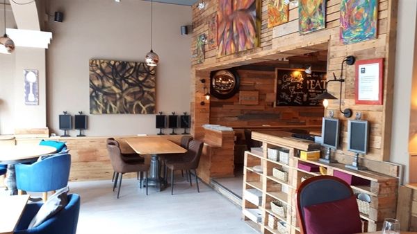 Marbella bars for sale. Marbella real estate agents and business specialists.