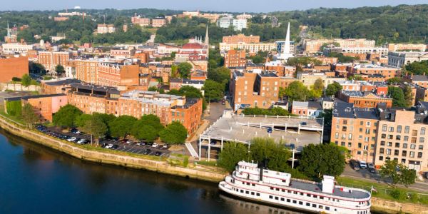 Rensselaer County Divorce Mediation services by Lisa Mills: a respectful, private alternative to tra