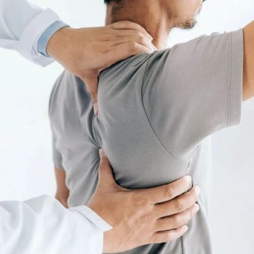 Quiropractico espanol, masajes, siatica, hernia discal, nervio pinchado, dolor hombro, crack cuello