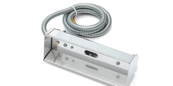 Infrared Emitter Projector For Use With Quartz & Ceramic Infrared Heat Emitters For Process Heating