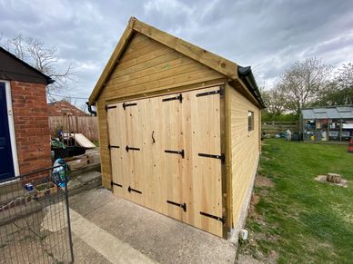 Timber garage