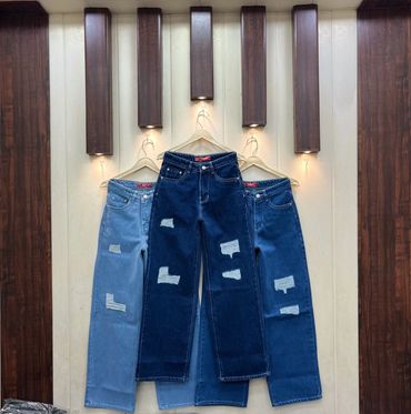 blue rugged denim jeans for ladies manufactured by bonafide