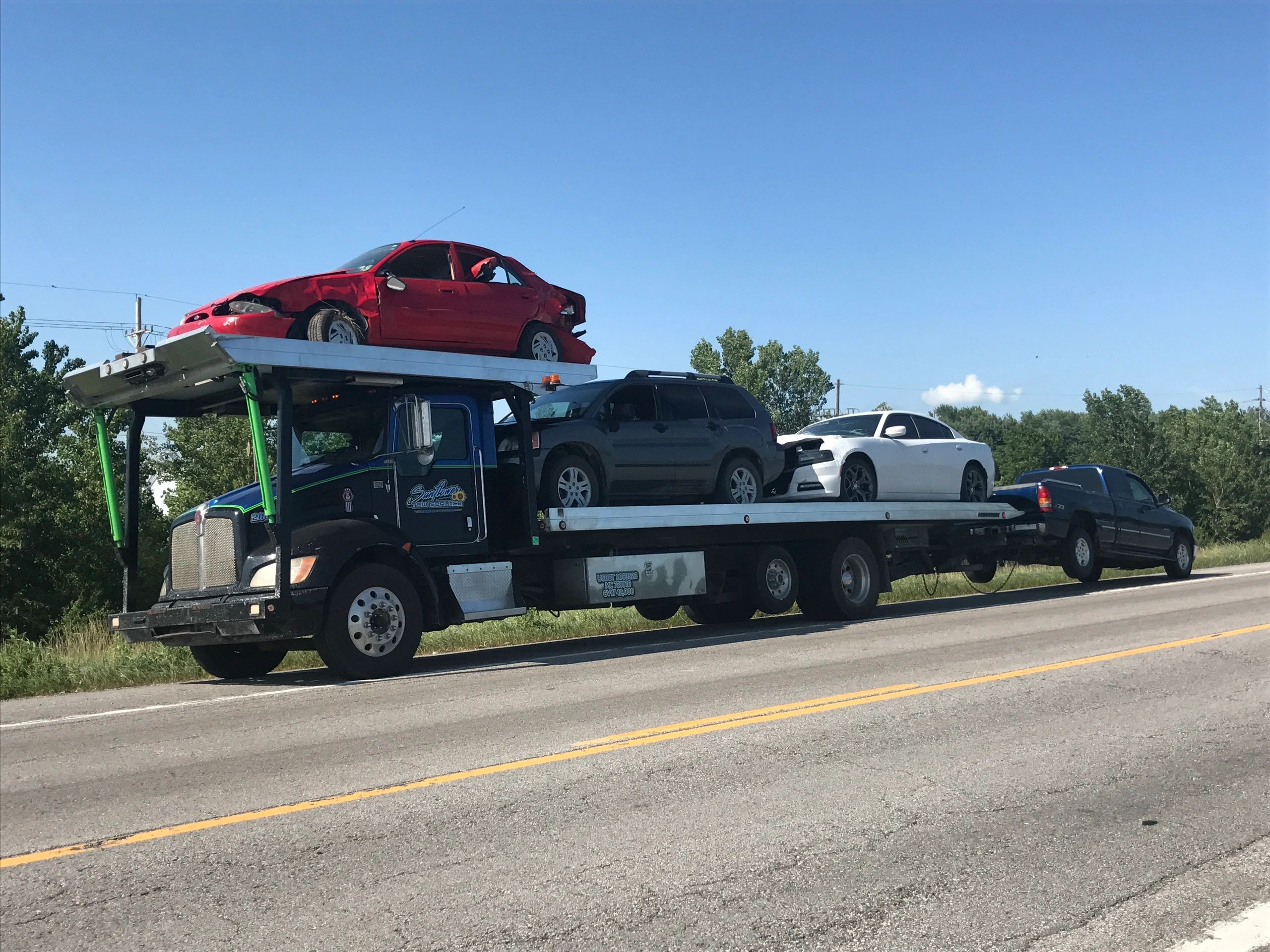 Sunflower Tow Service