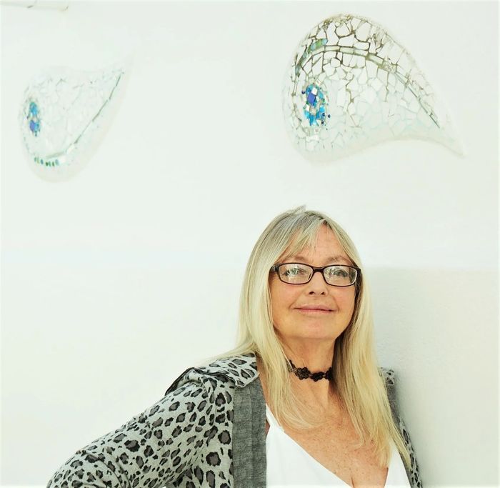 ABSTRACT AND CONTEMPORARY ART