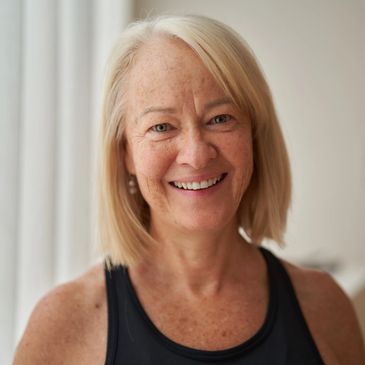 Flow and Food Yoga and Ayurveda Canberra teachers will expertly guide you towards health and healing