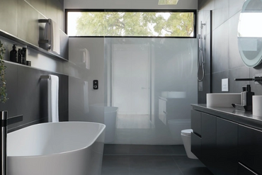 luxury modern master bathroom