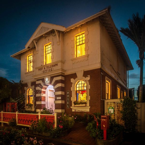 Old Eltham Post Office Luxury Accomodation Taranaki NZ
