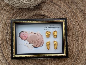 Newborn hand and feet casting