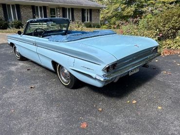 Stans 1962 Oldsmobile F85 Cutlass